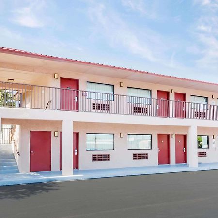 Redfinn Inn Fort Pierce Esterno foto