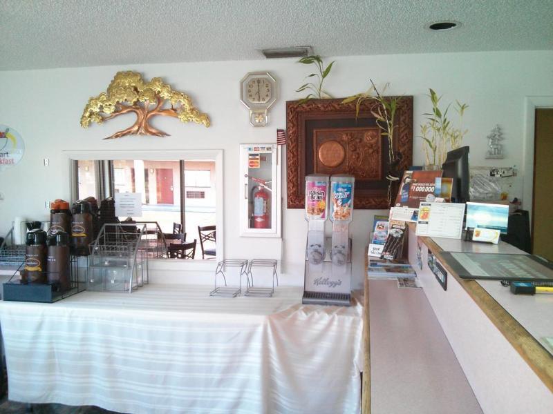 Redfinn Inn Fort Pierce Esterno foto