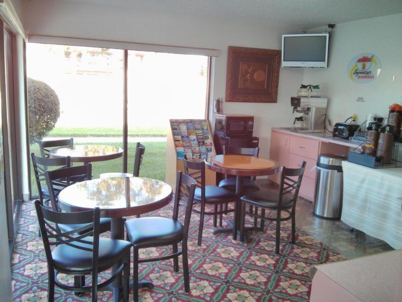 Redfinn Inn Fort Pierce Esterno foto